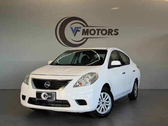 NISSAN VERSA 1.6 16V FLEX SV 4P MANUAL NISSAN VERSA 1.6 16V FLEX SV 4P MANUAL